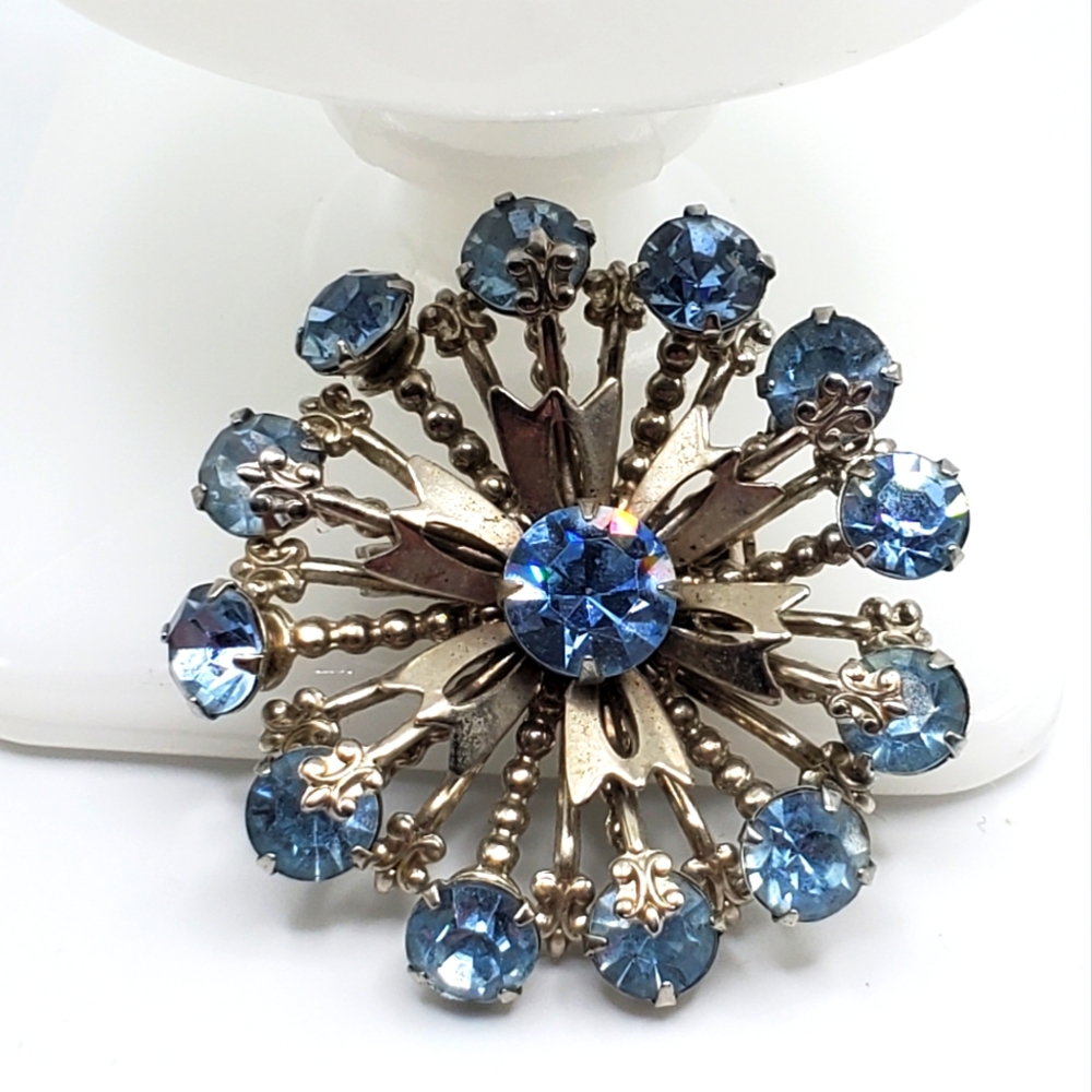 Vintage 50's brooch ice blue silver retro Starburst mod pinup pin up Hollywood